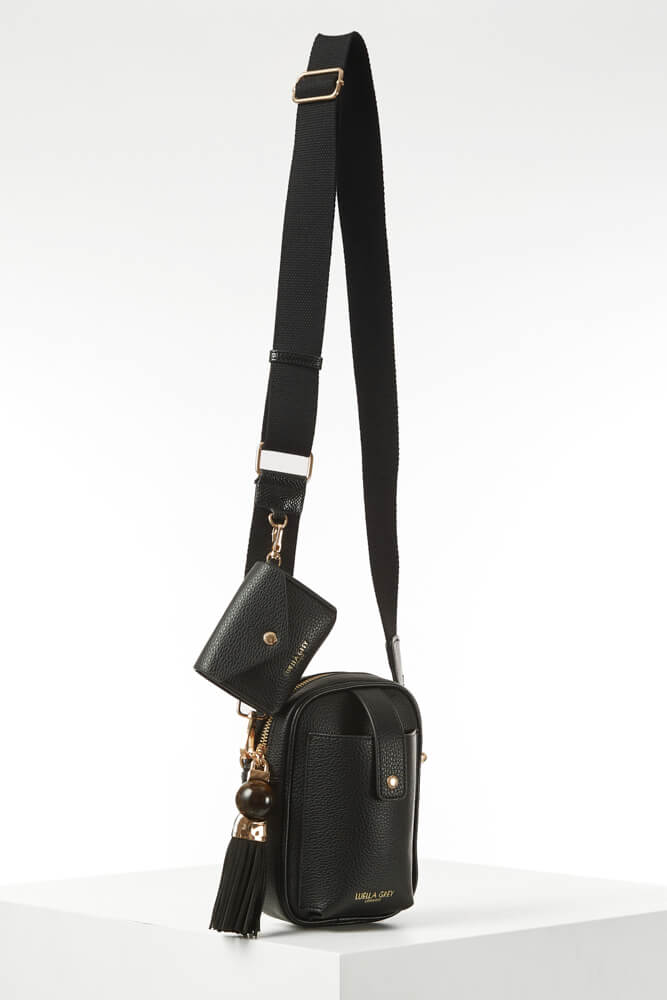 Elise Black Portrait Camera Crossbody