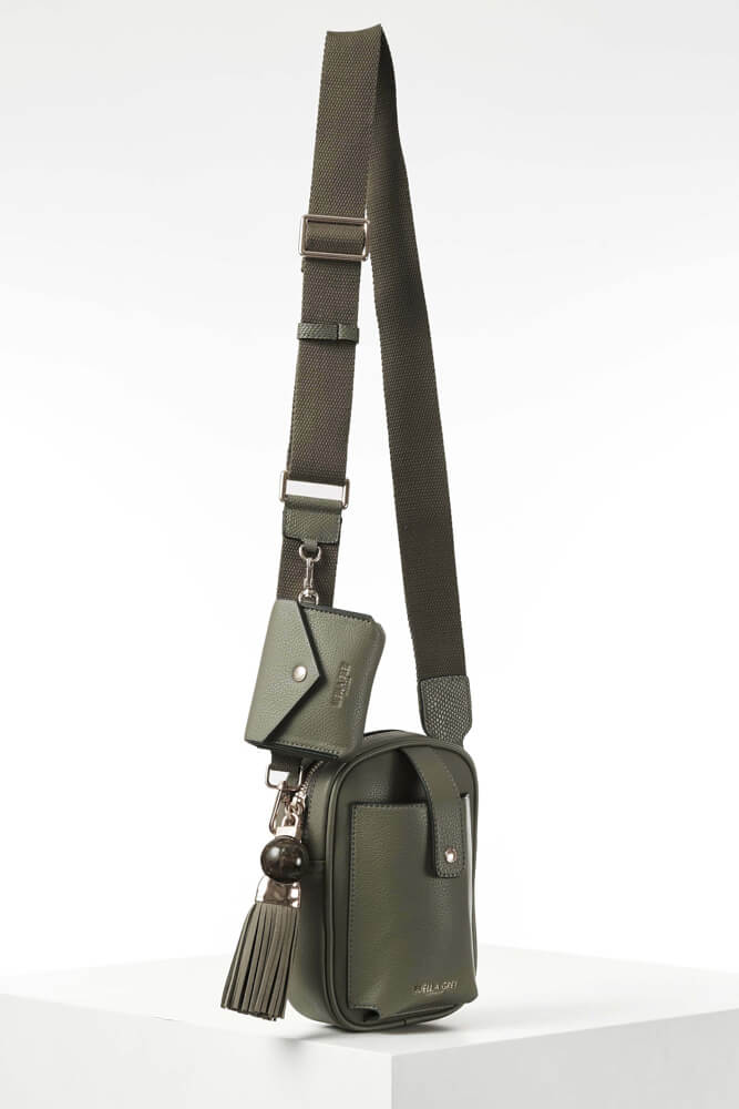 Elise Sage Portrait Camera Crossbody