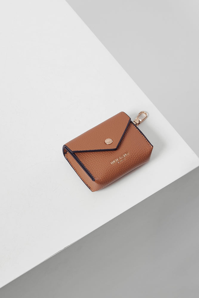 Emmy Camel Clip-On Charm
