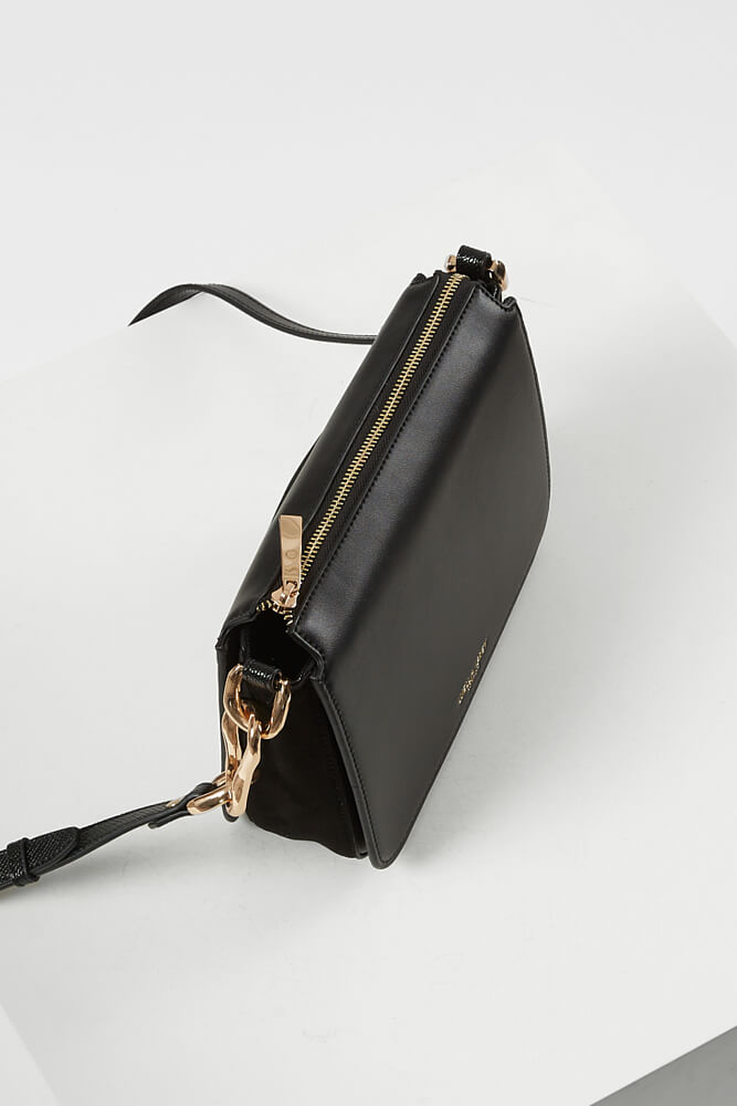 Margarita Black Zip Top Crossbody