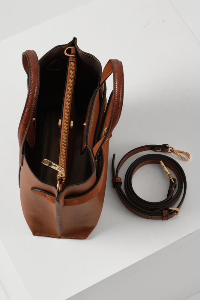 Oriel Conker Crossbody
