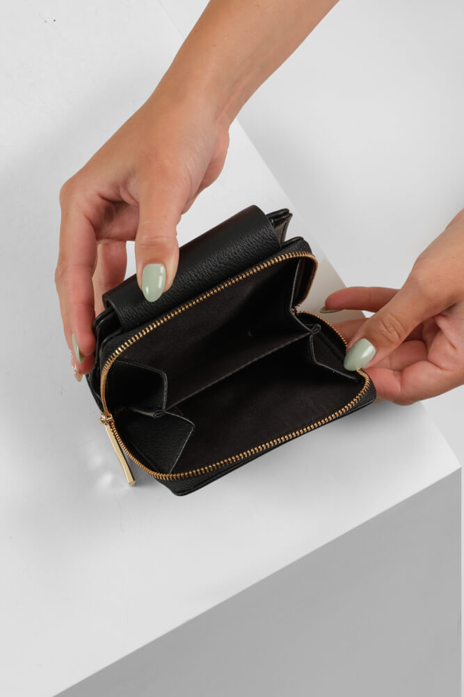 Selina Black Purse
