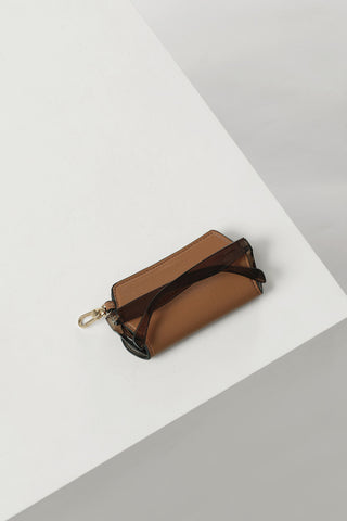 Izzy Camel Sunglass Case
