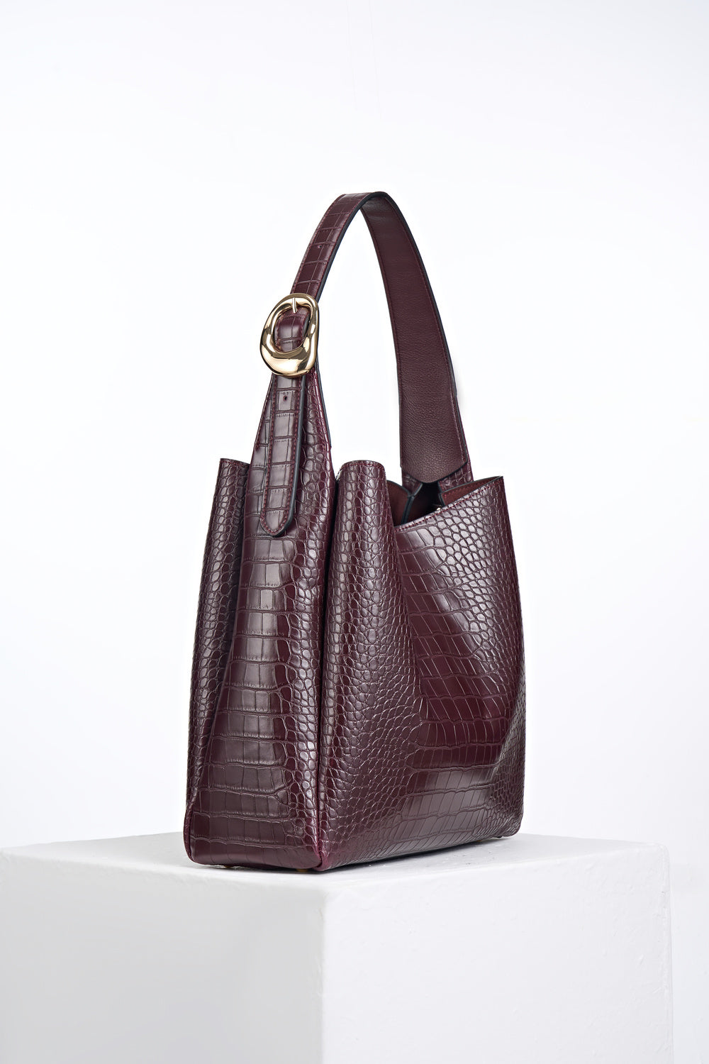 Ariadne Black Cherry Croc Hobo