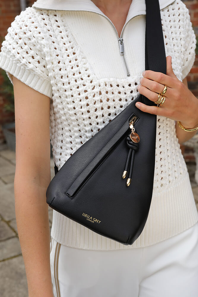 Darla Black Weekend Crossbody