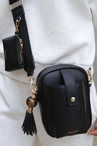 Elise Black Portrait Camera Crossbody