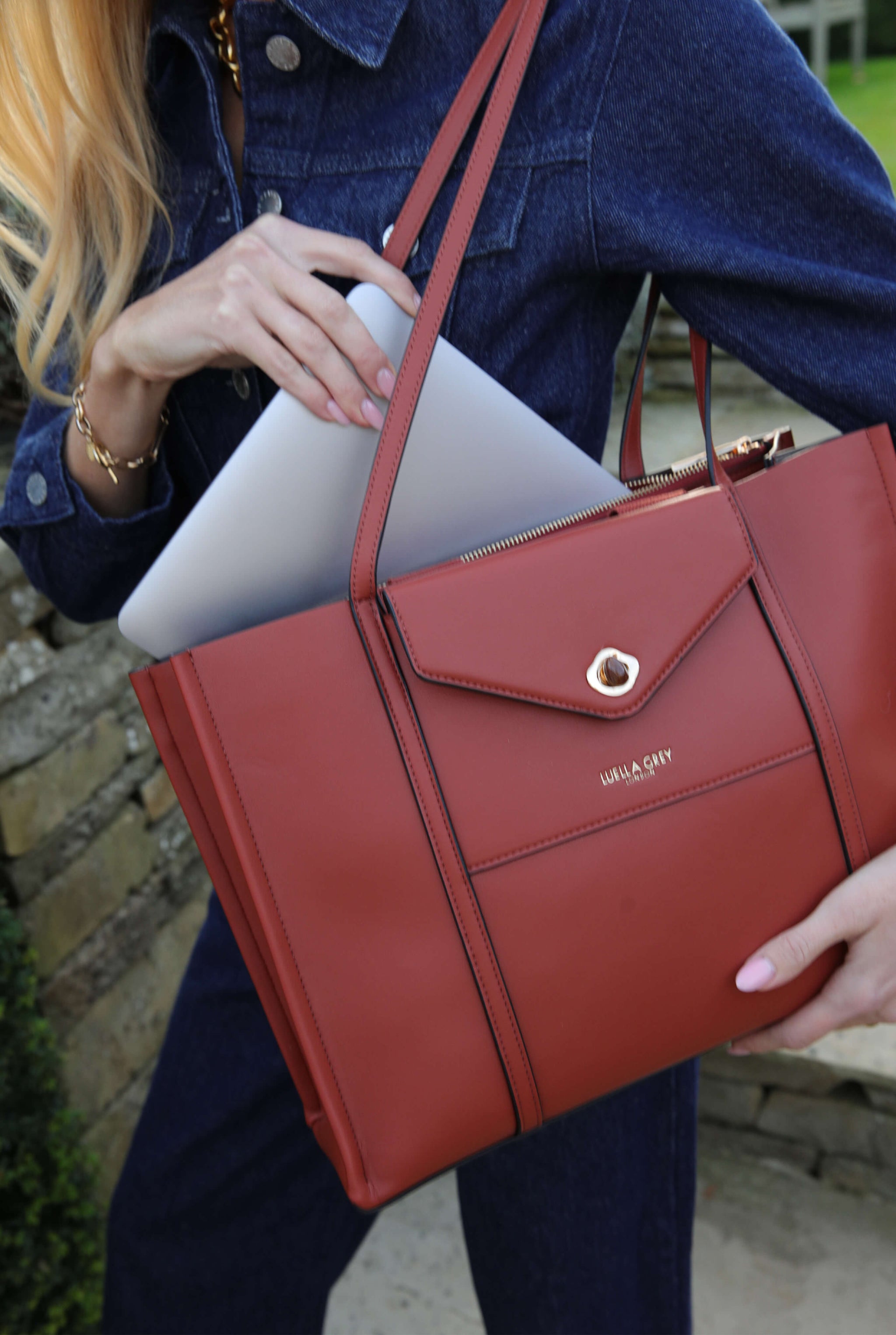 Giselle Paprika Laptop Tote