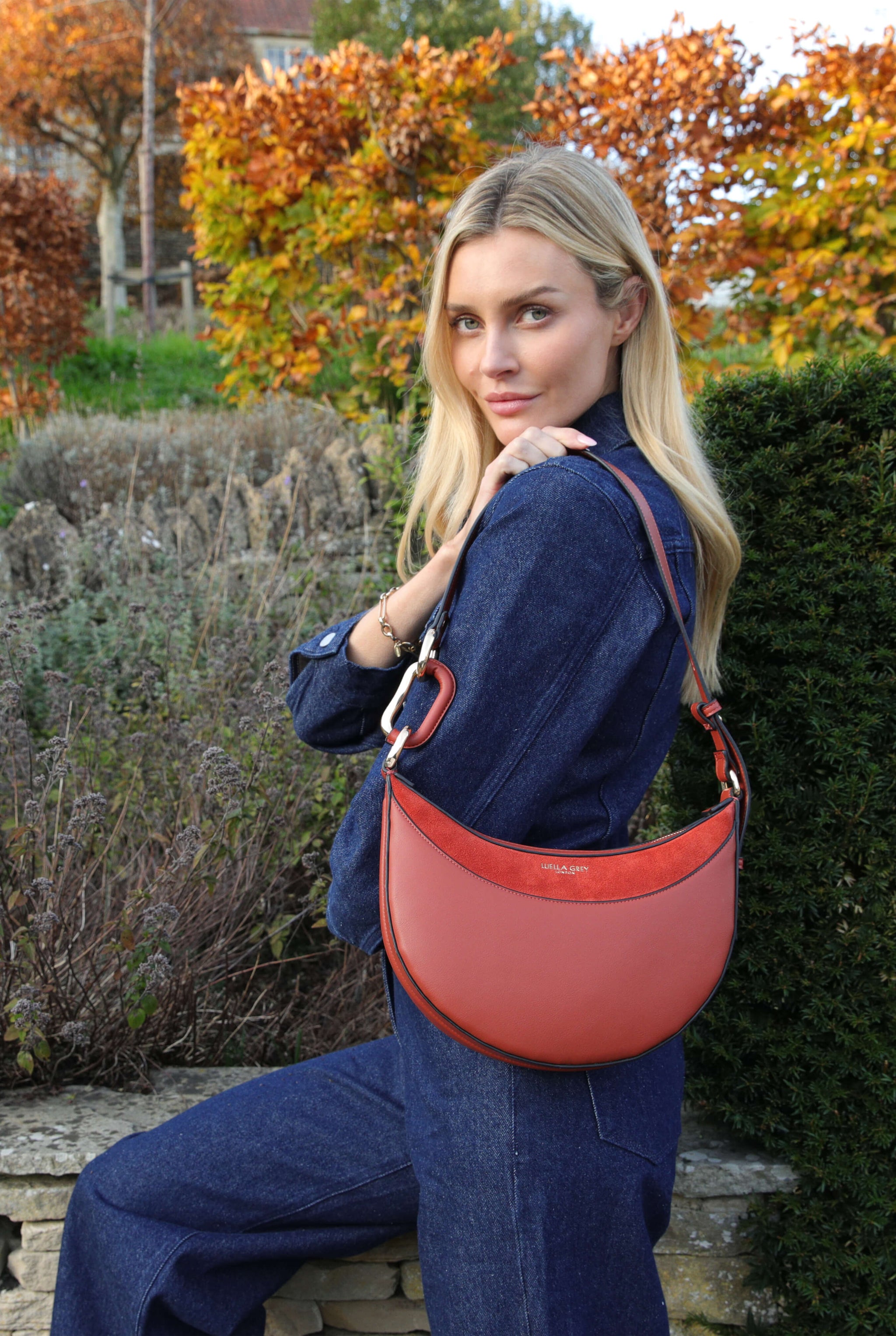 Hester Paprika Shoulder Bag