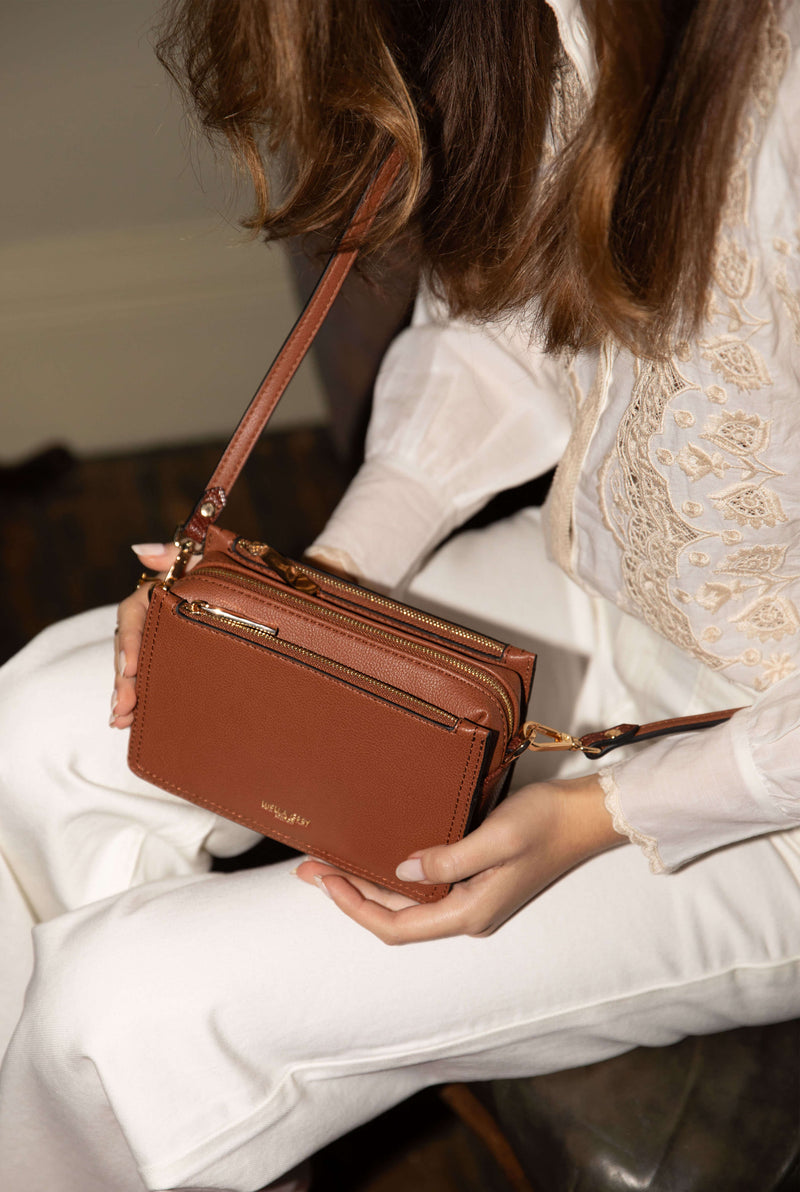 Ivy Conker Zip Top Crossbody