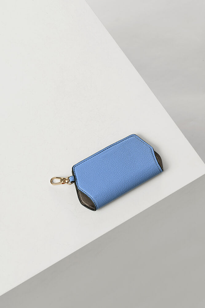 Izzy Cornflower Blue Sunglass Case