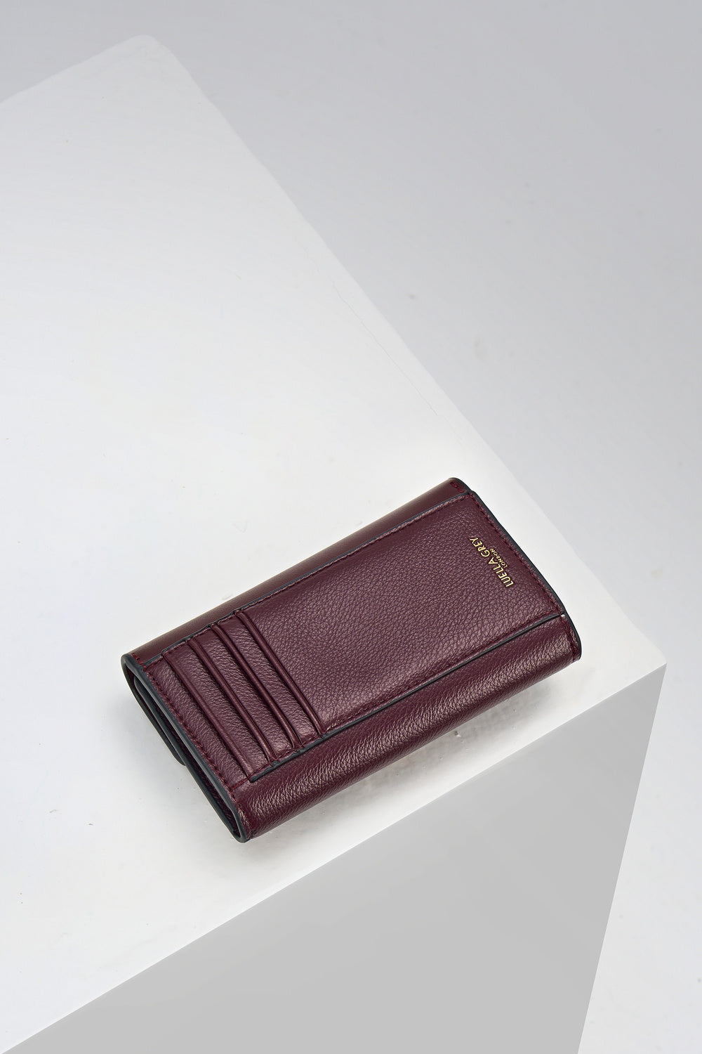 Leontina Black Cherry Medium Purse
