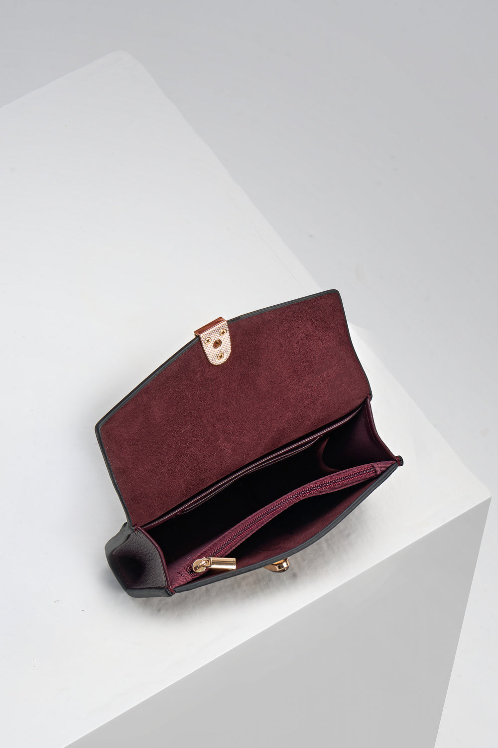 Leontina Black Cherry Medium Purse