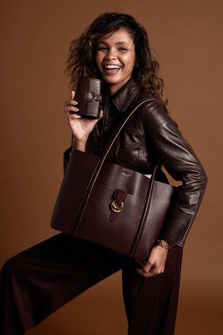 Lilibet Black Cherry Laptop Tote