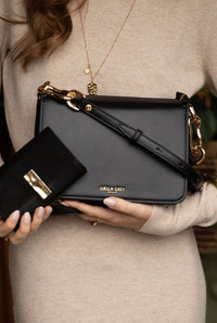 Margarita Black Zip Top Crossbody