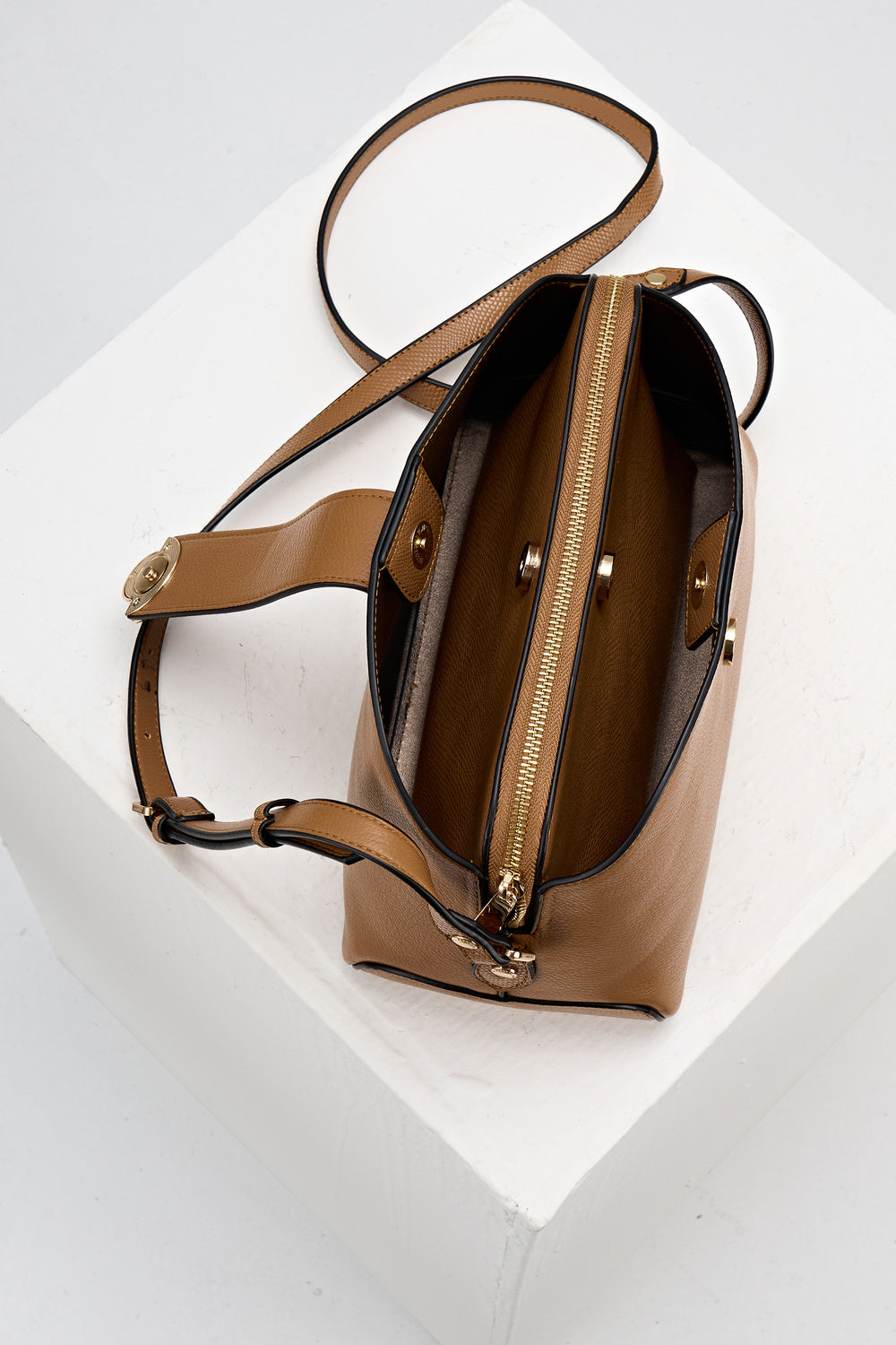 Mills Tan Crossbody