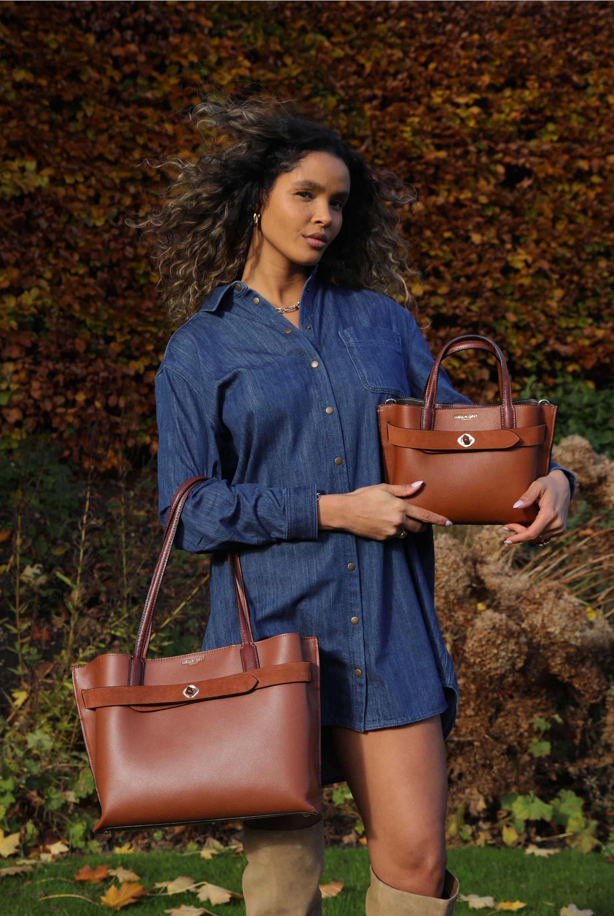 Oriel Conker Crossbody