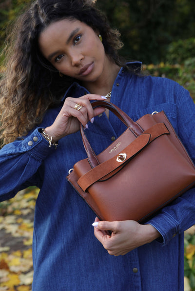 Oriel Conker Crossbody
