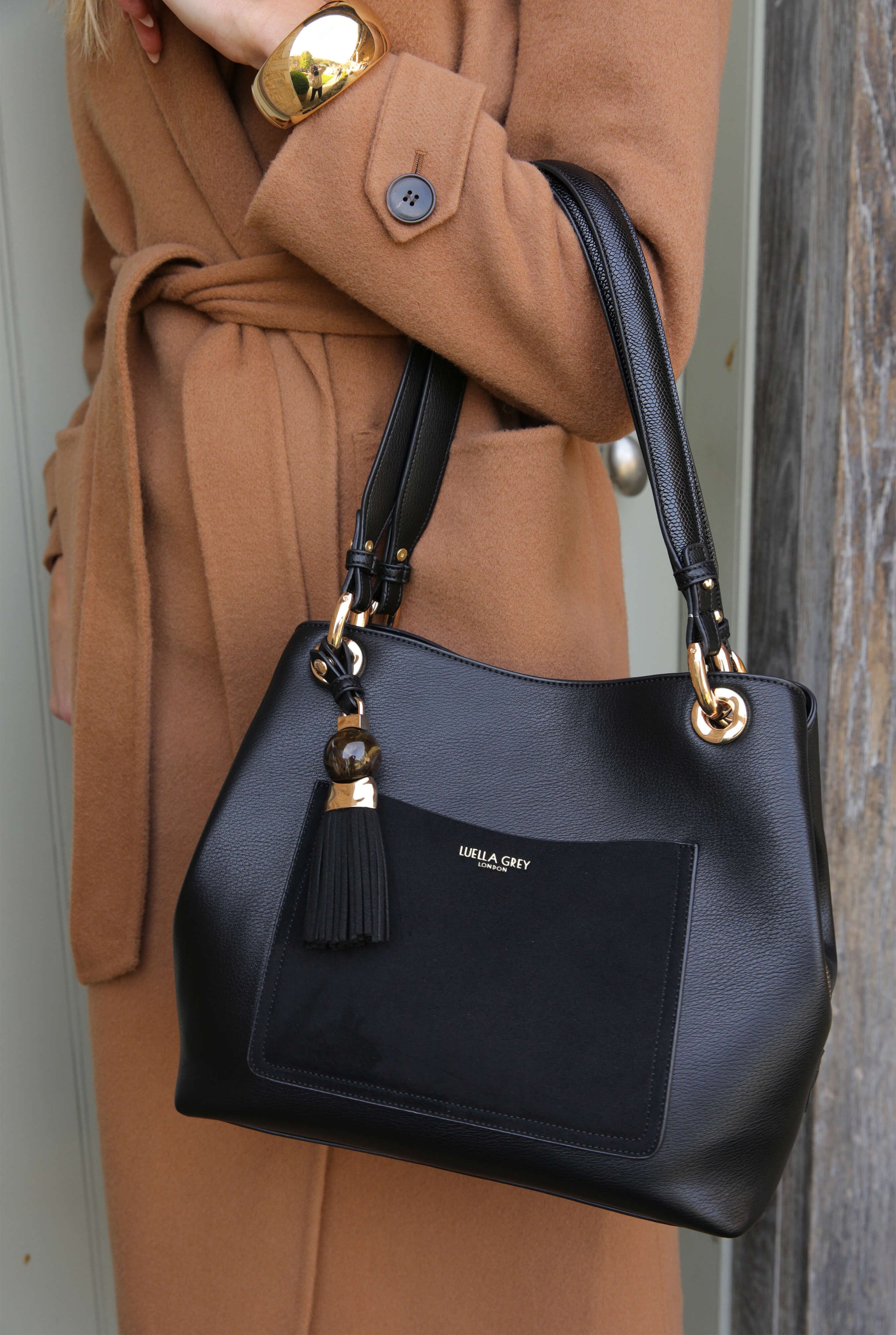 Sienna Black Hobo Tote