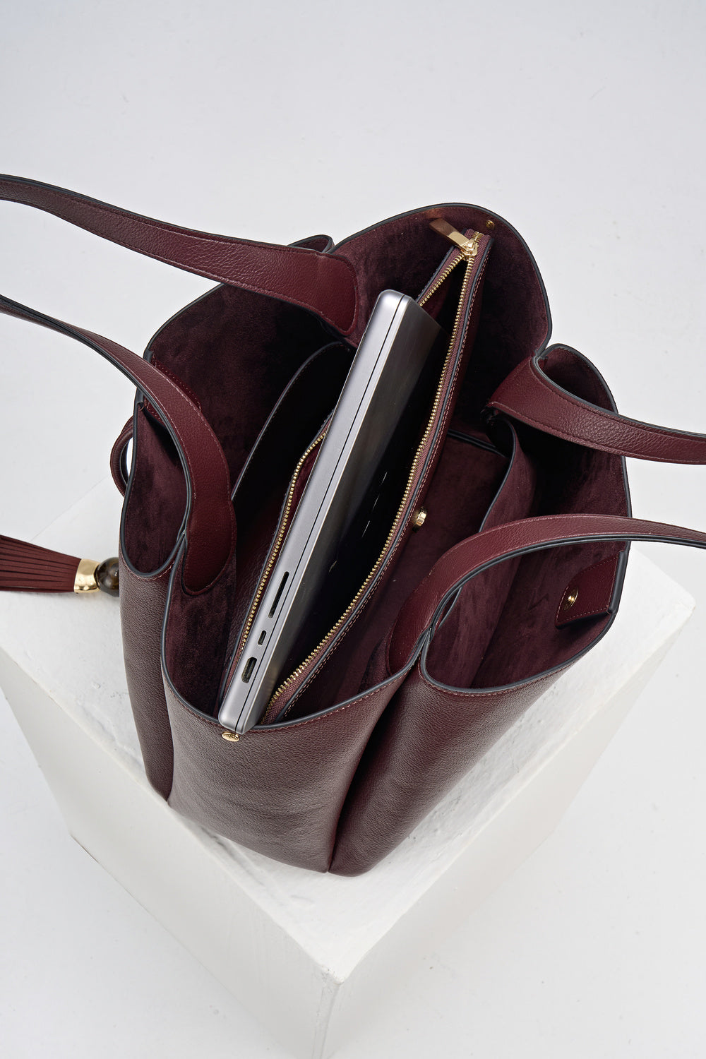 Stella Black Cherry Laptop Tote