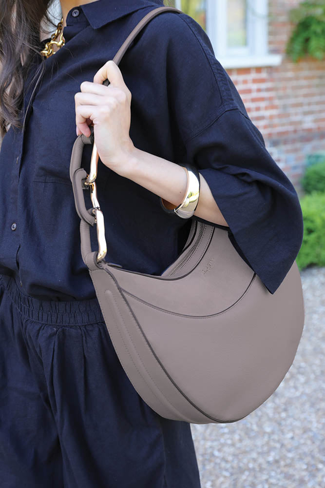 Thelma Peat Scoop Hobo