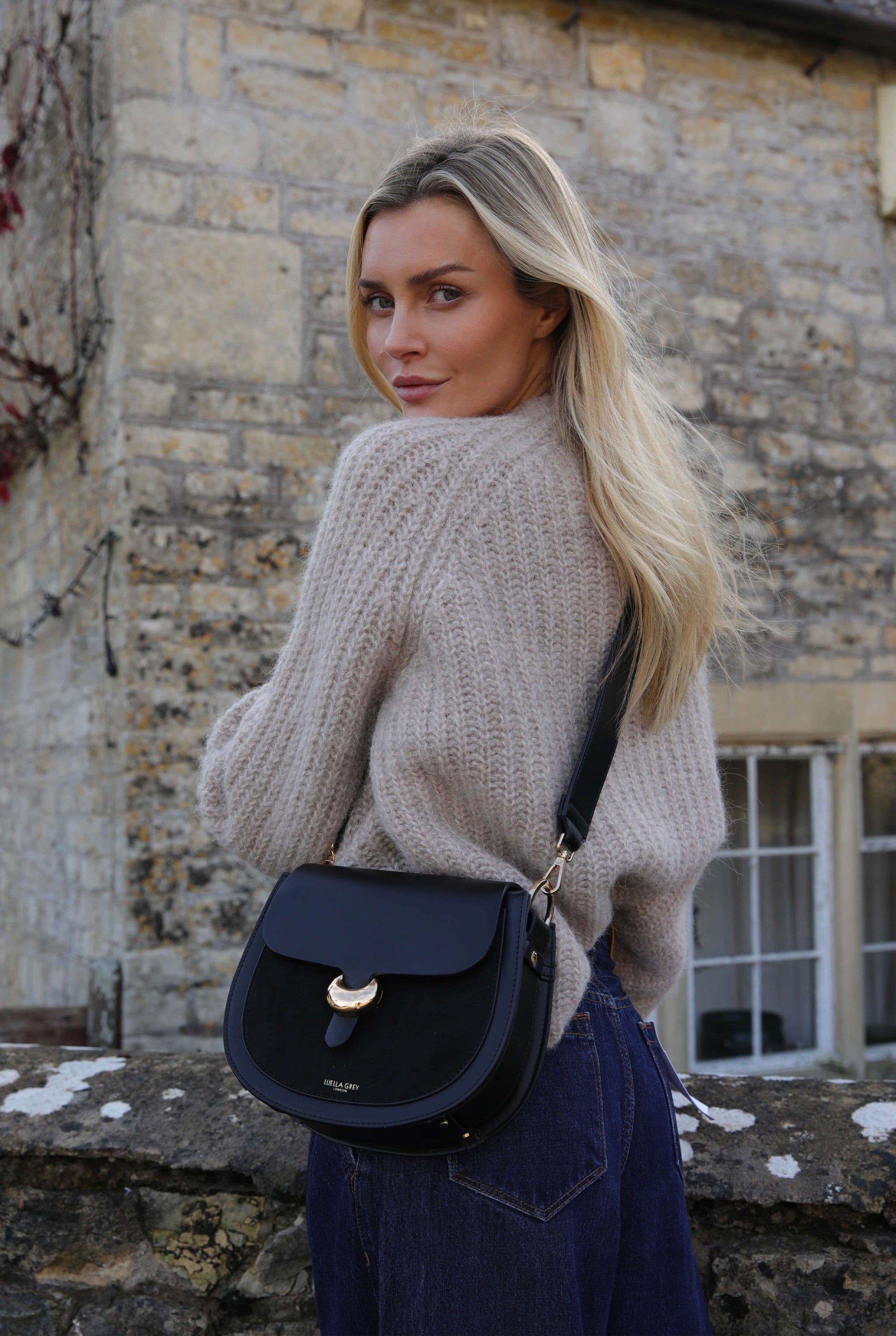 Venetia Black Saddle Crossbody