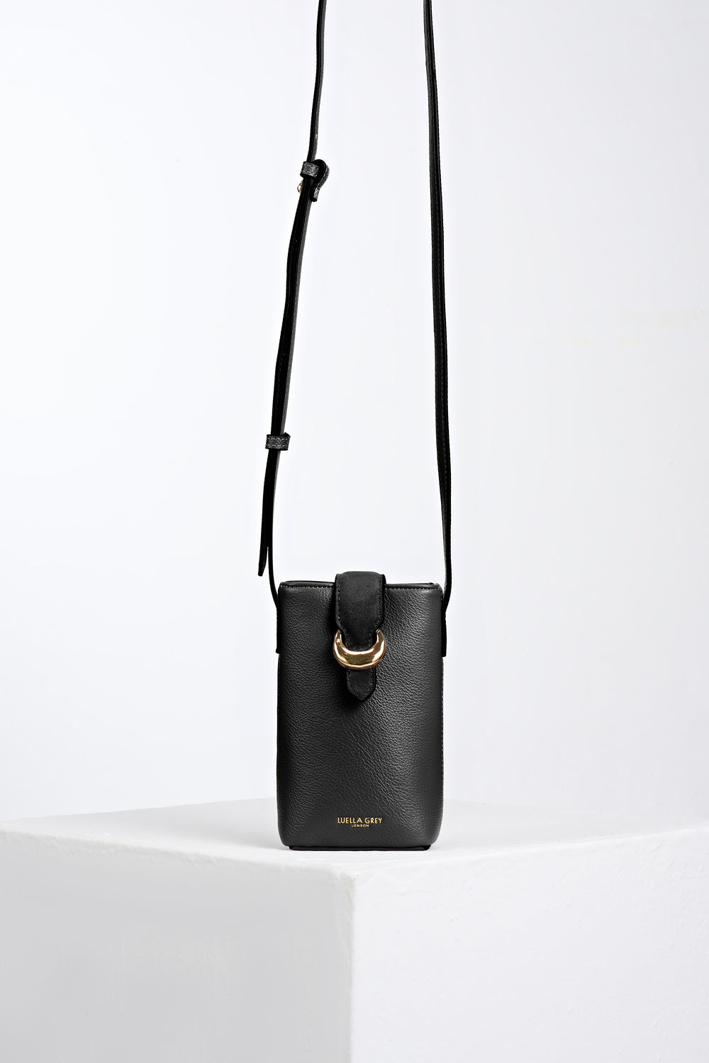 Wren Black Phone Bag