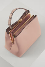 Load image into Gallery viewer, Louisa Blush Pink Frame Handbag
