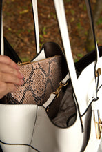 Load image into Gallery viewer, Millie White Molten Drop Shopper
